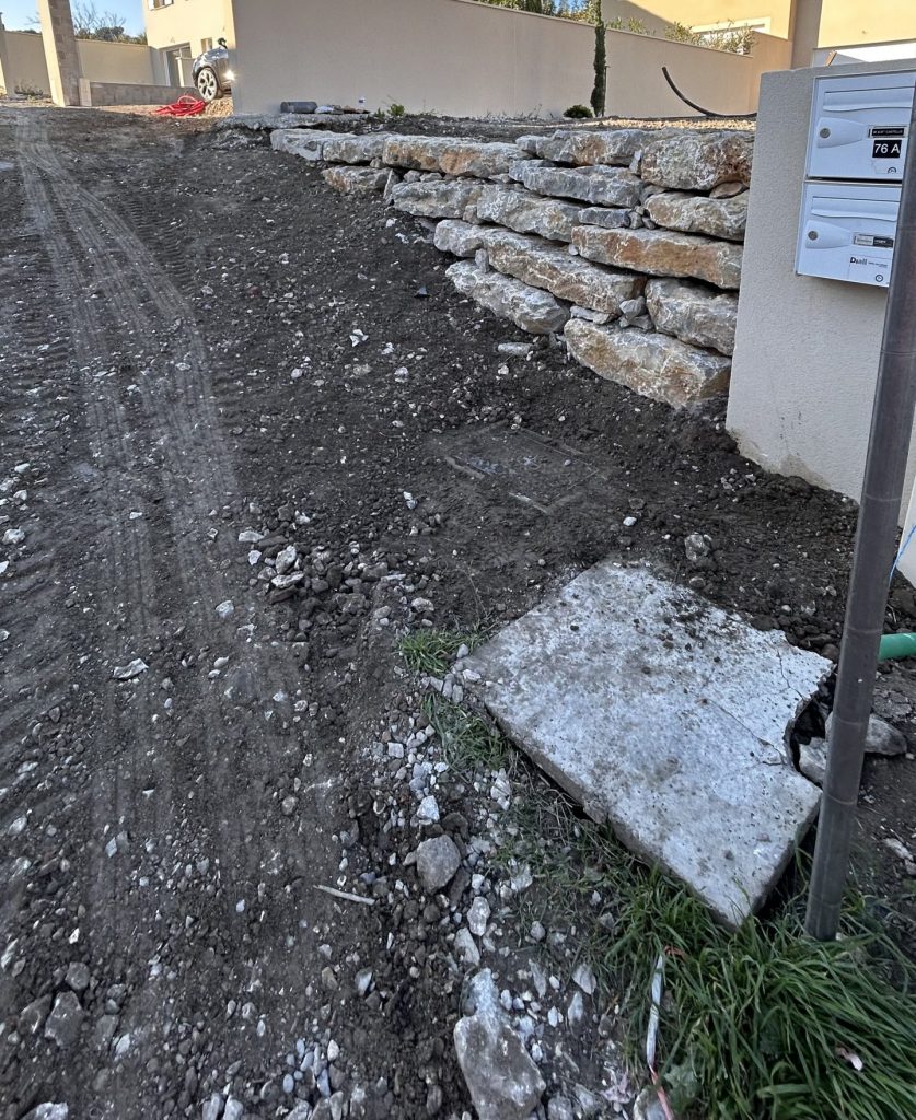 enrochement caumont-sur-durance gm terrassement